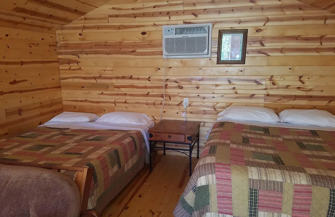 No Name City Luxury Cabins & Rv-1